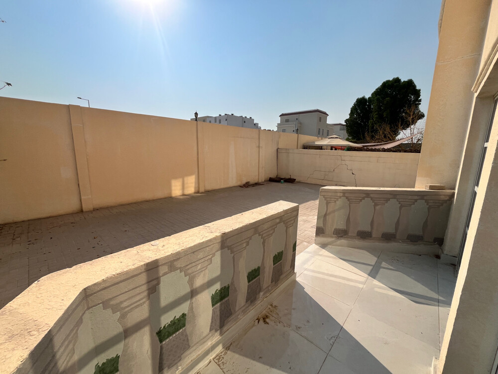 villa for rent in ain khaled - 10