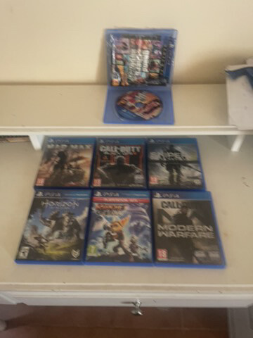 new ps 4 CDs good condition - 6