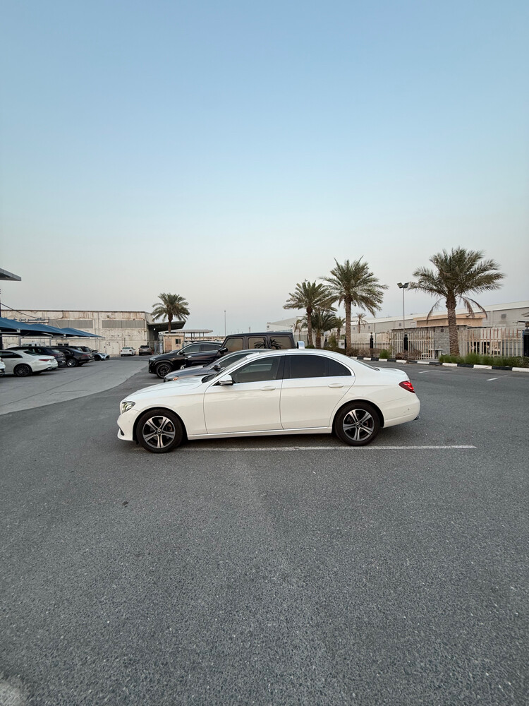 E200. 2020 - 3