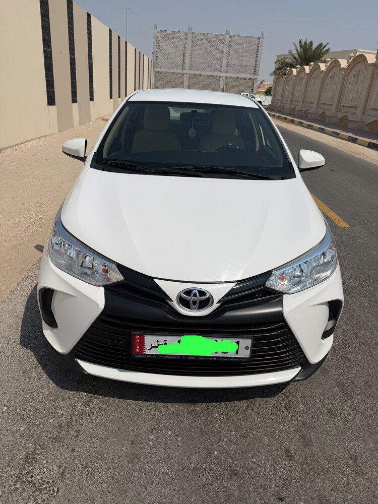 Yaris, original paint, accident 0 - 3