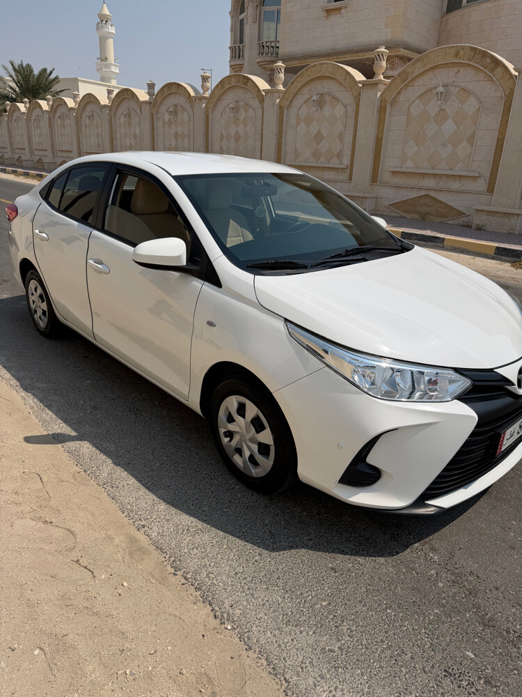 Yaris, original paint, accident 0 - 10