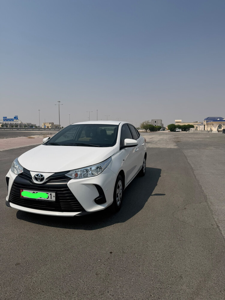 Yaris, original paint, accident 0 - 5