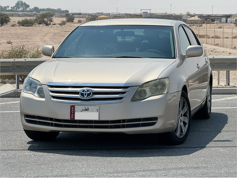 Toyota Avalon - 1