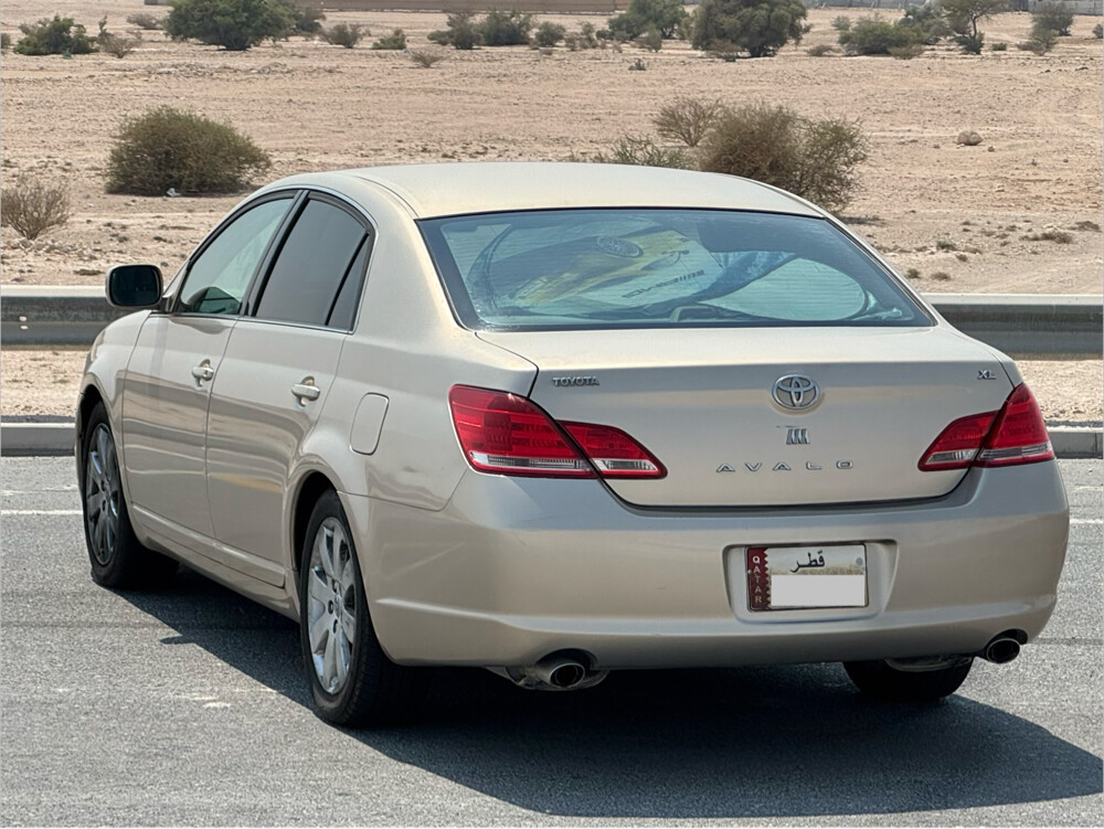 Toyota Avalon - 3