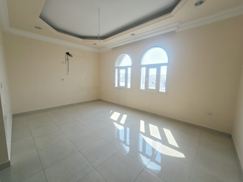 Villa for rent in Al Wukair, Jari M - 16