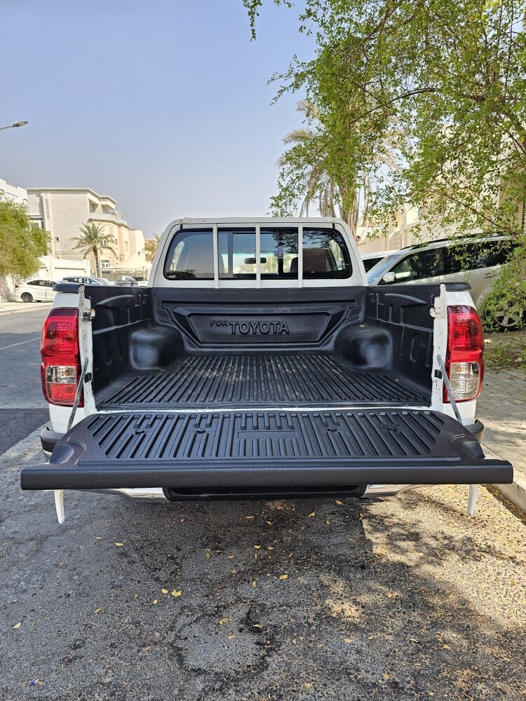 Hilux 2022 Manual - 13