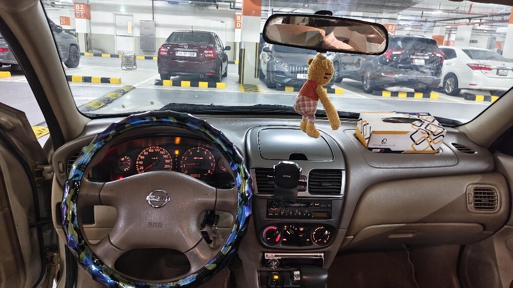 Nissan Sunny Japan 2009 254k sale - 5