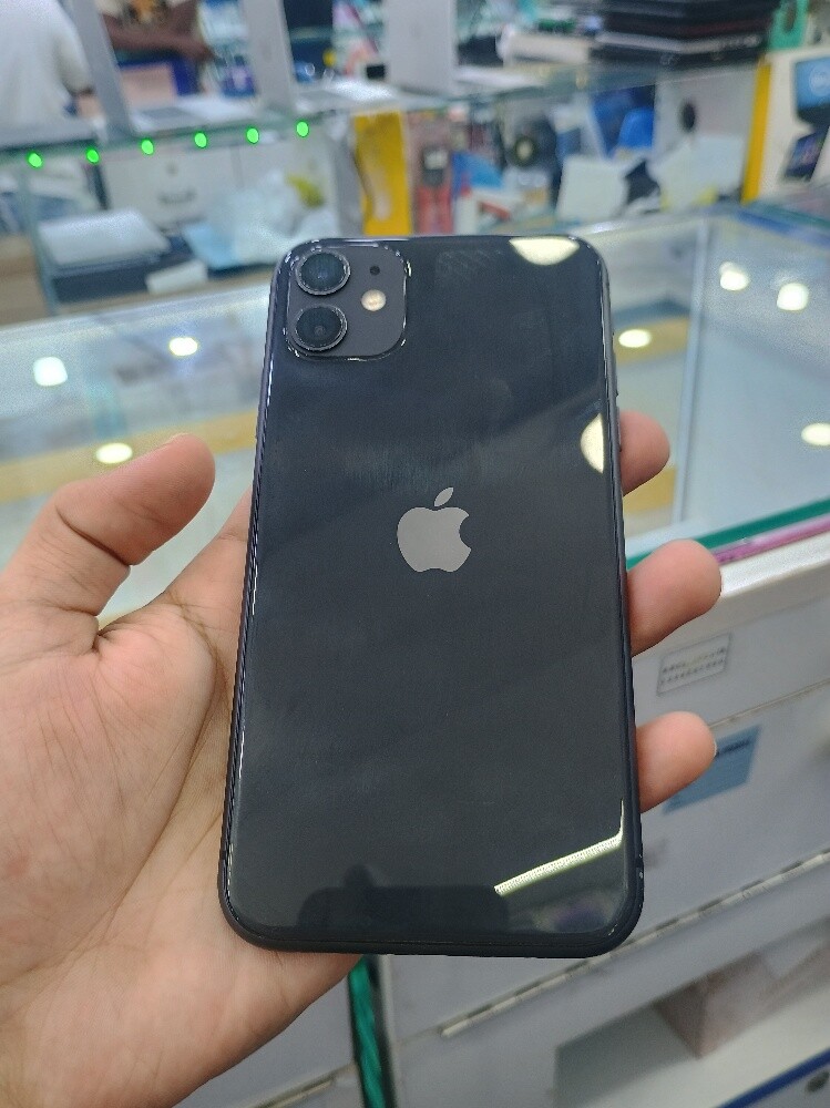 iPhone 11 - 1