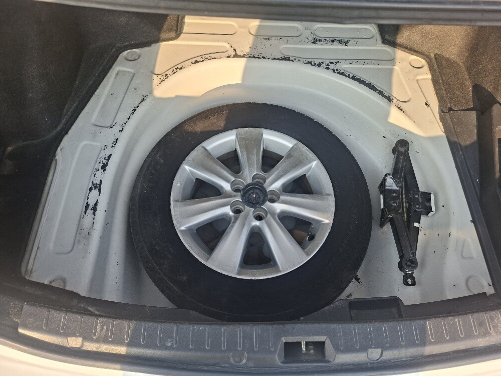 Toyota Corolla 2013 (1.8) Mid optio - 9