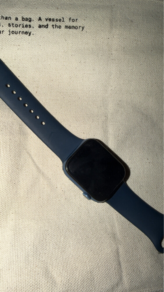 Apple Series 7 - 1