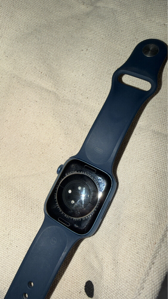 Apple Series 7 - 2