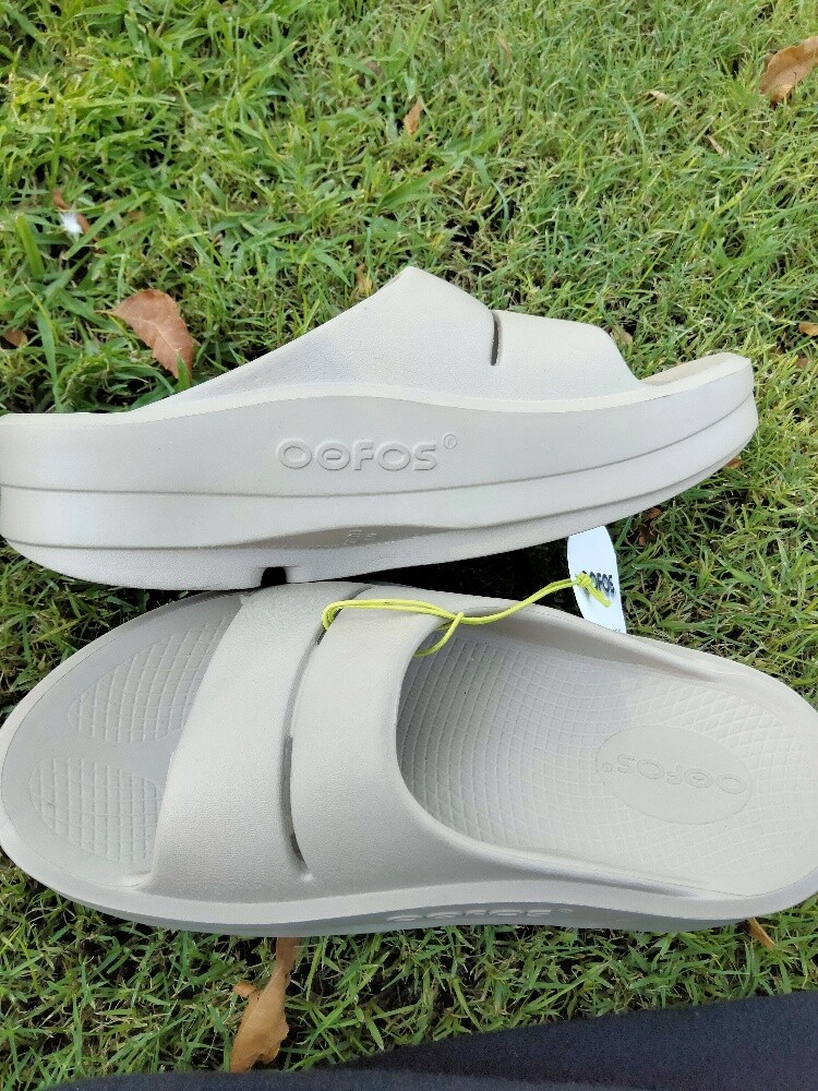 oofos women's sandal medical - 10