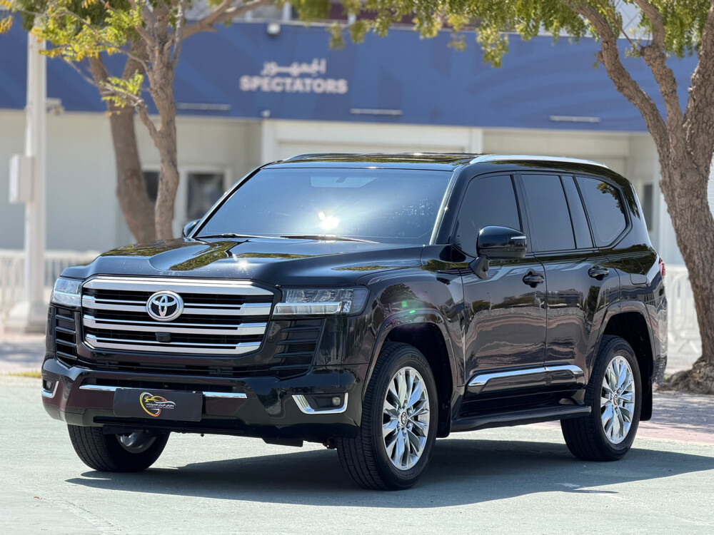 Toyota Land Cruiser GXR Twin Turbo  - 1