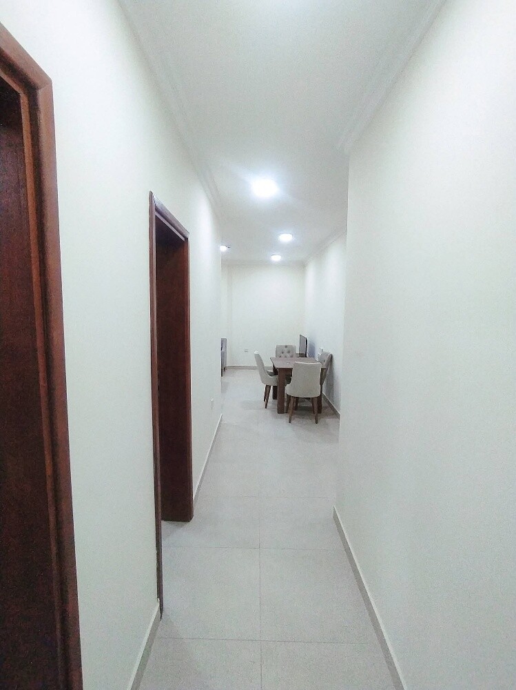 شقه بالمنتزه مفروشه داخل عماره - 4