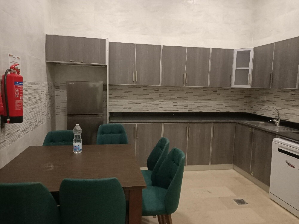 For rent: A furnished apartment - 13