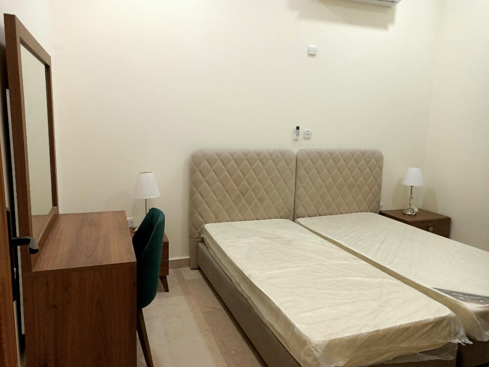 For rent: A furnished apartment - 5