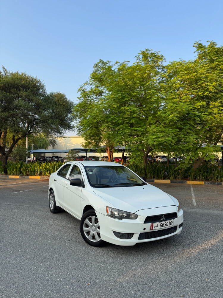 Mitsubishi Lancer Ex 2014 - 1
