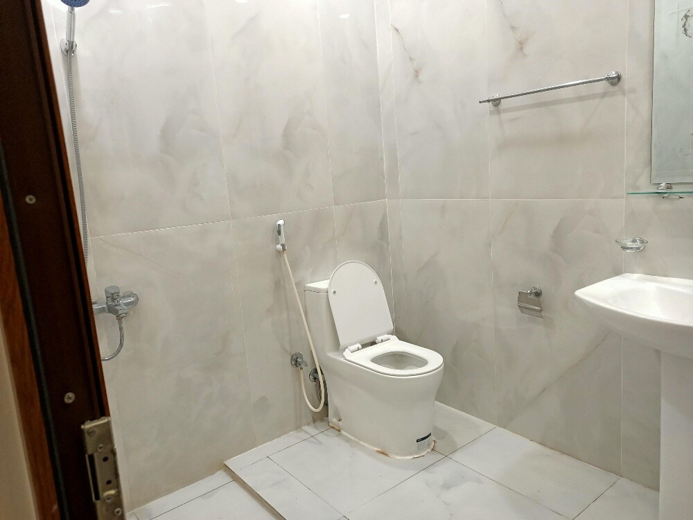 For rent: A large furnished apartme - 2