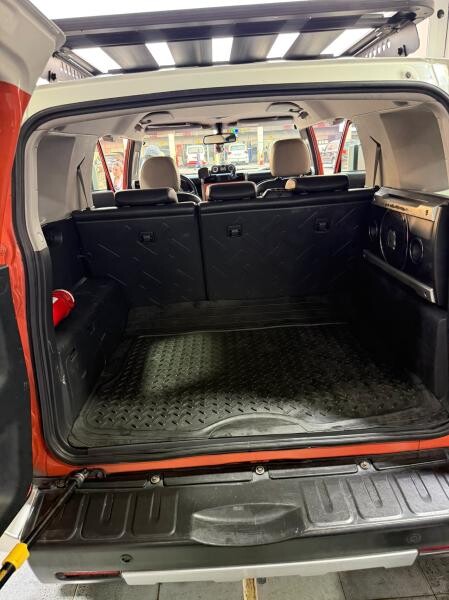 FJ - 2013 - Excellent Condition - 15