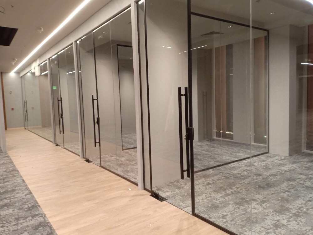 we do all kinds of glass & aluminum - 9