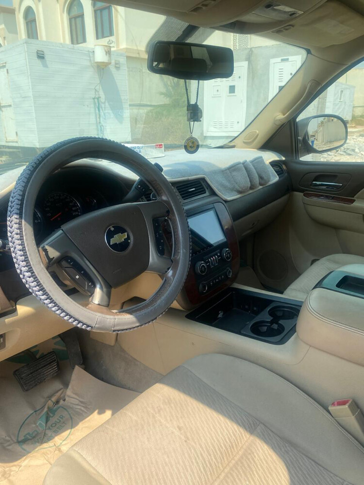 Chevrolet Suburban 2010 – 4×4 - 12