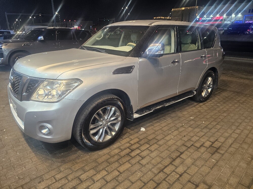 nissan patrol model 2012 - 2