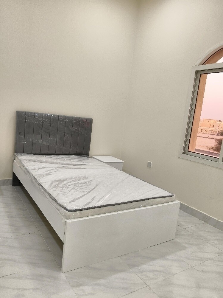 نبيع جميع أنواع مراتب الأسرة والخ - 2