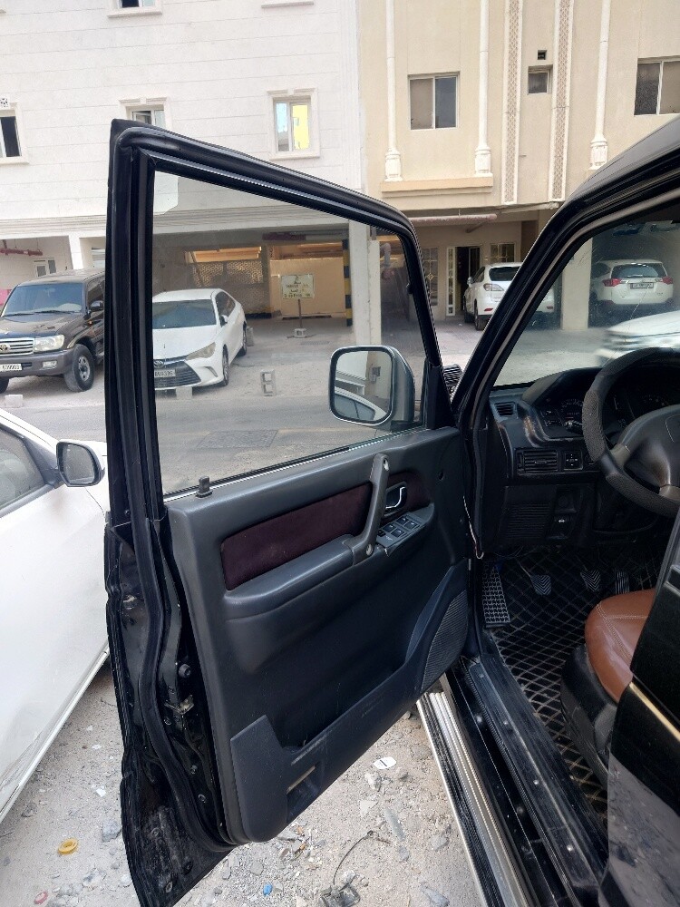 Pajero spare parts for sale (from a - 9