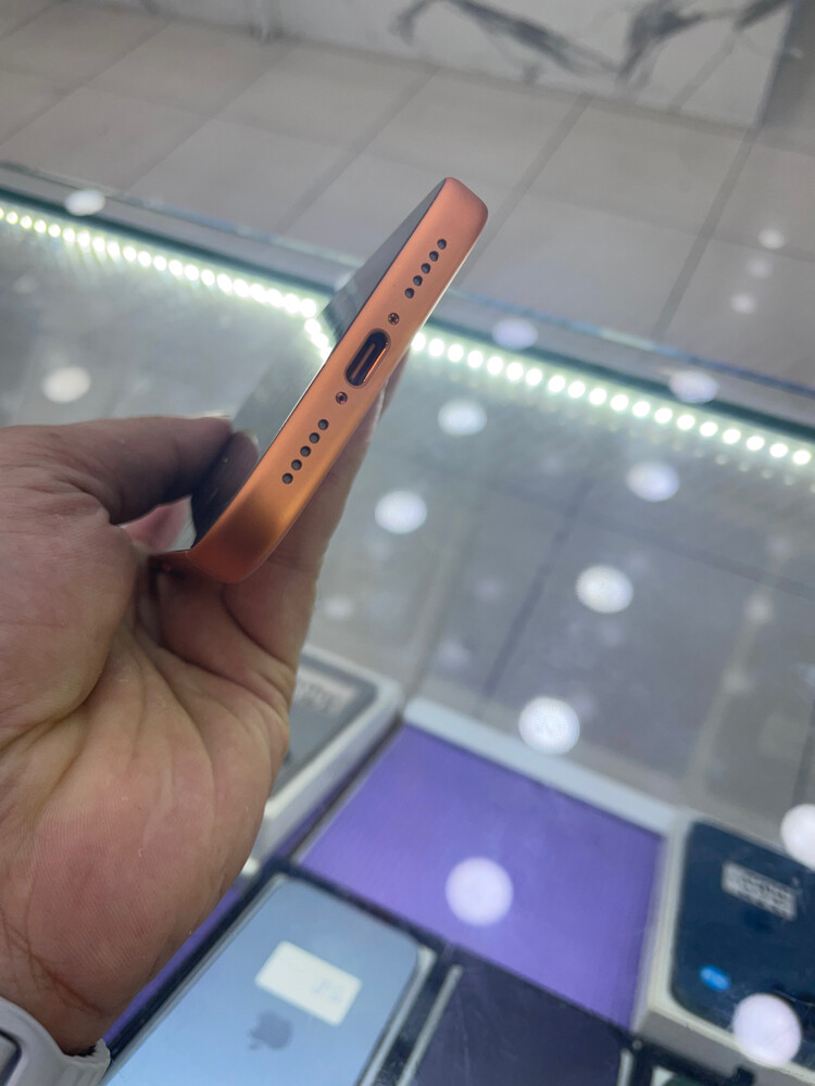 ١٦ برو ٢٥٦غيغا - 7