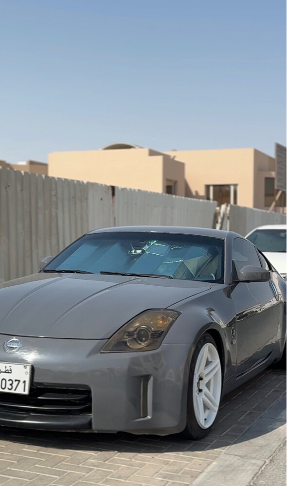 Nissan 350z - 5
