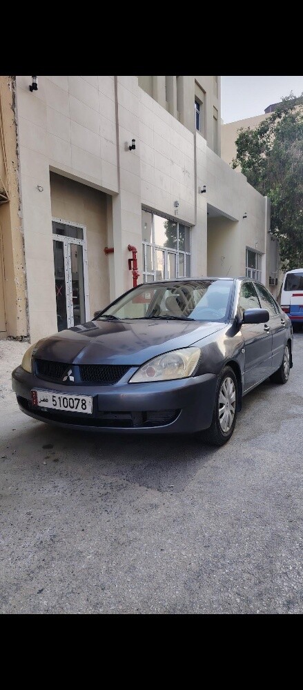 Urgent sale Good condition Estemara 8 months WhatsApp number 70412181 - 2