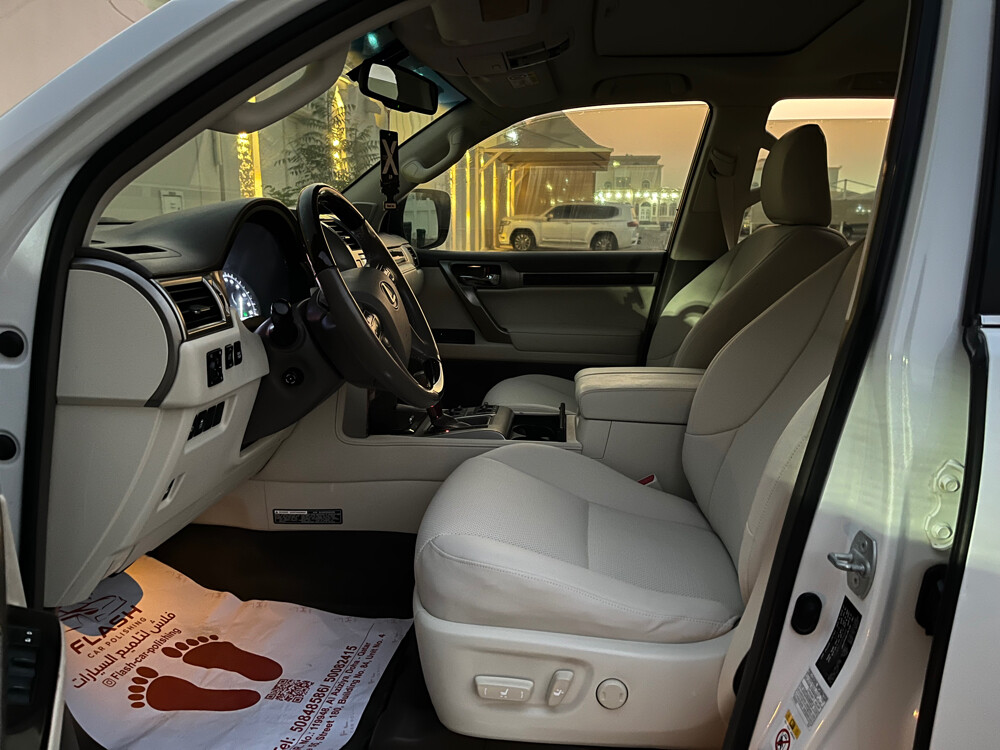 Lexus 2015 model gx 460 - 3