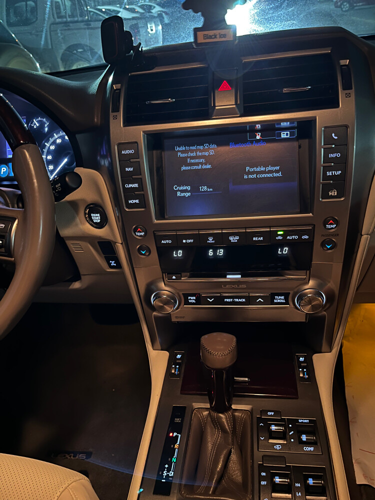 Lexus 2015 model gx 460 - 9