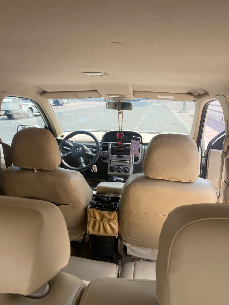 Nissan xtrail 2012 urgent sale - 7