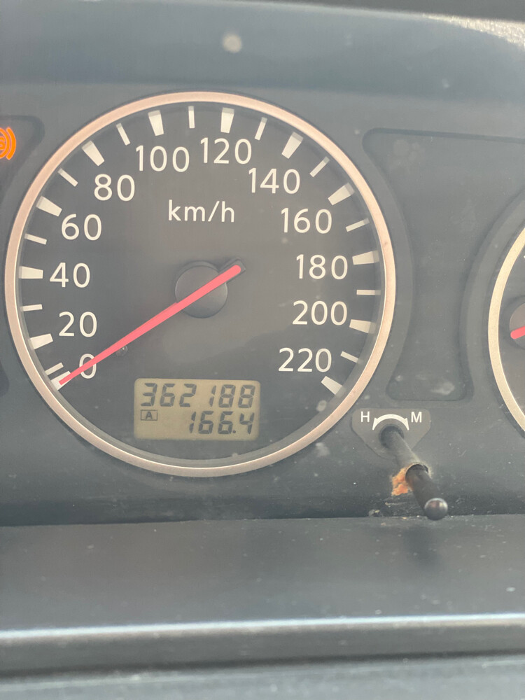 Nissan xtrail 2012 urgent sale - 14