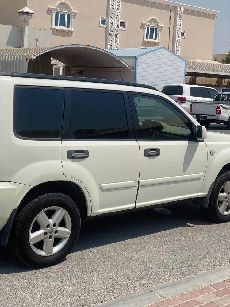 Nissan xtrail 2012 urgent sale - 8