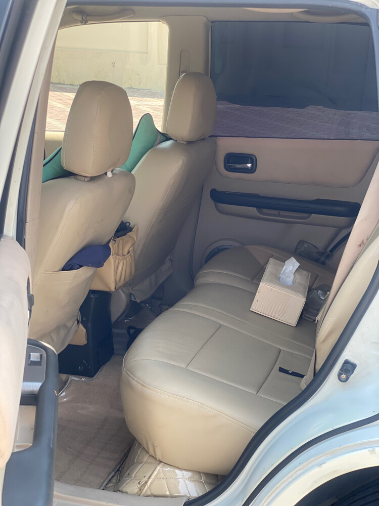 Nissan xtrail 2012 urgent sale - 12