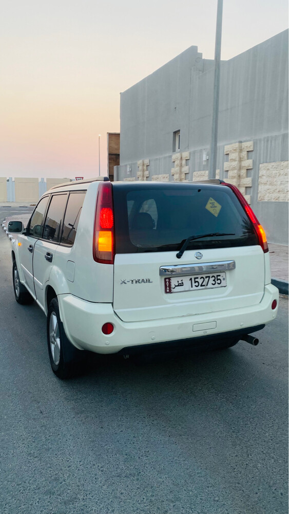 Nissan xtrail 2012 urgent sale - 3
