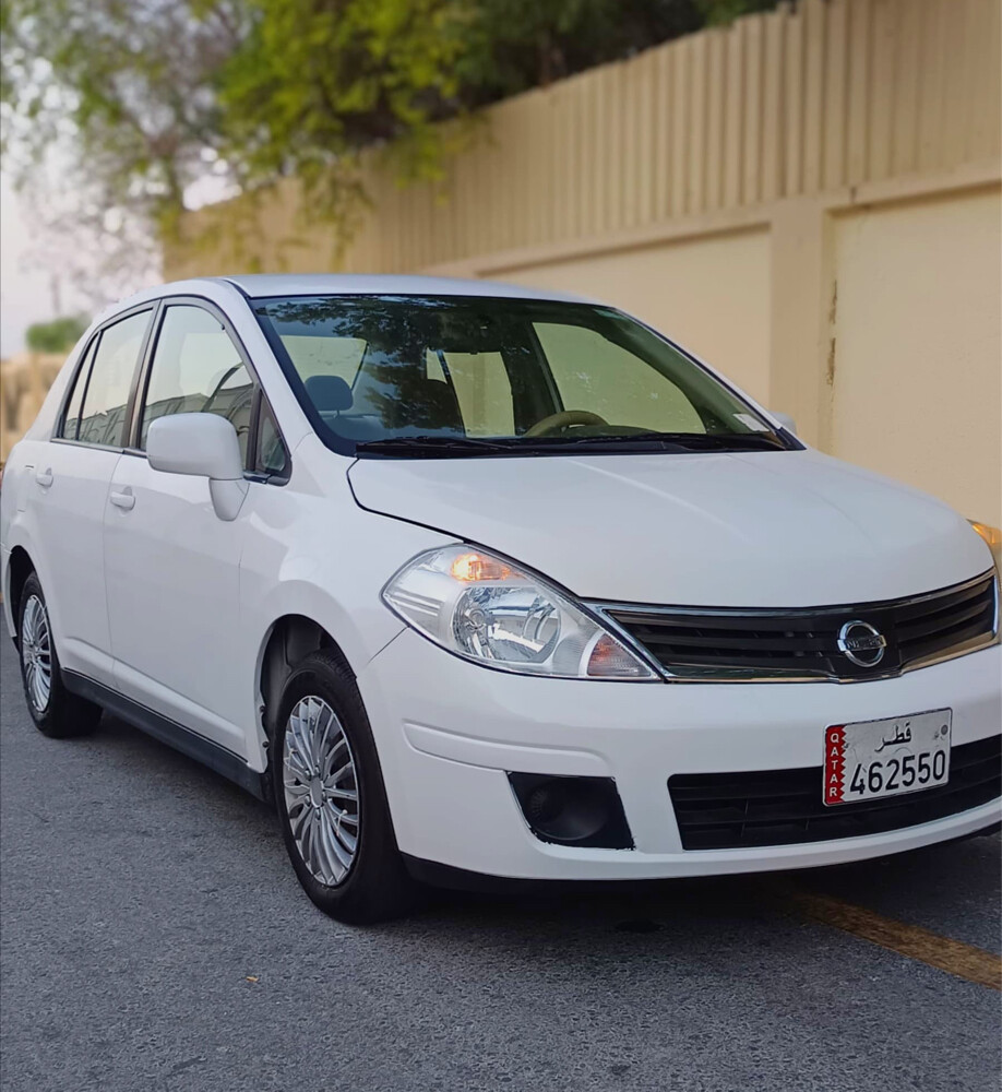Nissan Tiida  - 8
