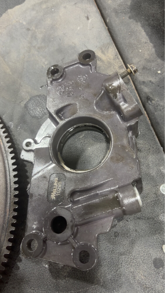 melling preformance oil pump - 1