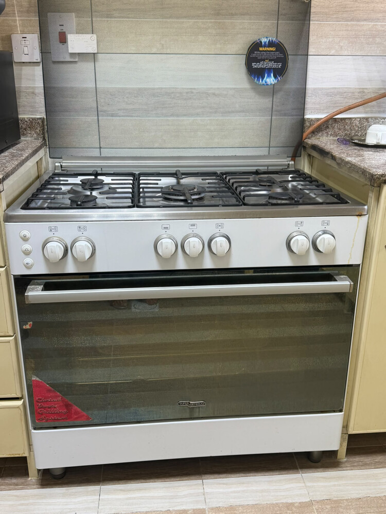 فرن غاز بحالة جيدة جداً - 2