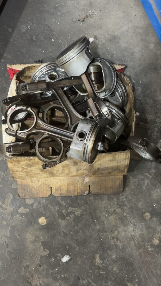 بساتن جمس ٥.٣ ١٩٩٨-٢٠٠٦ - 1