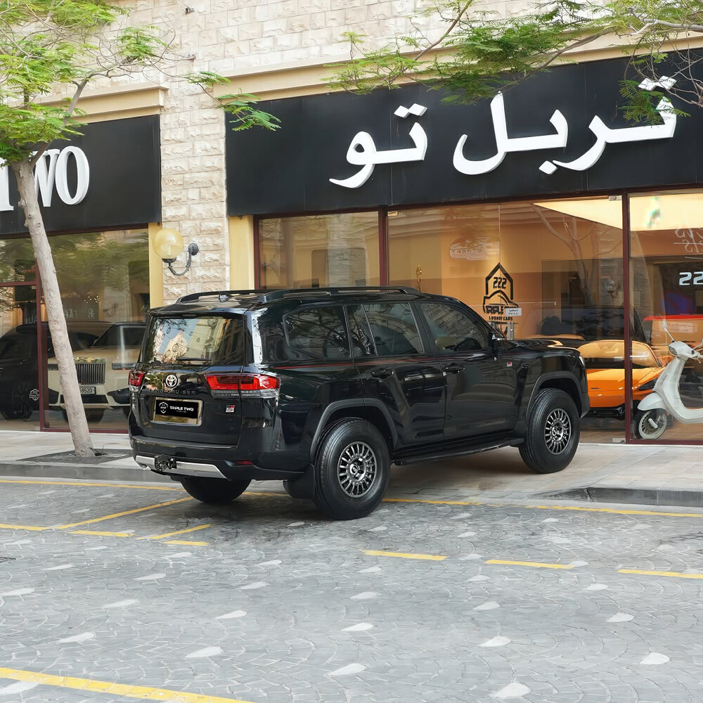 لاندكروزر جي ار 2023 - 3
