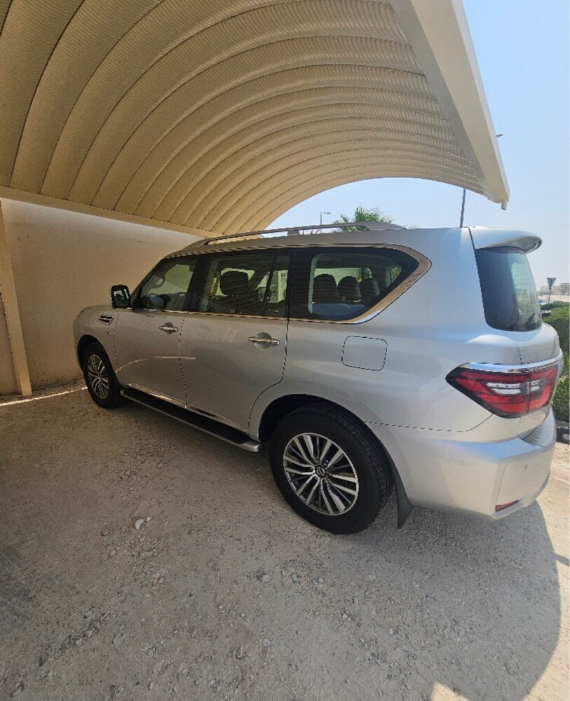 للبيع نيسان بترول بلاتينيوم - 2
