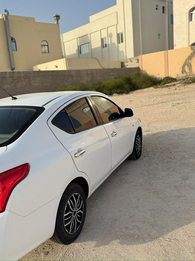نيسان صني - 5
