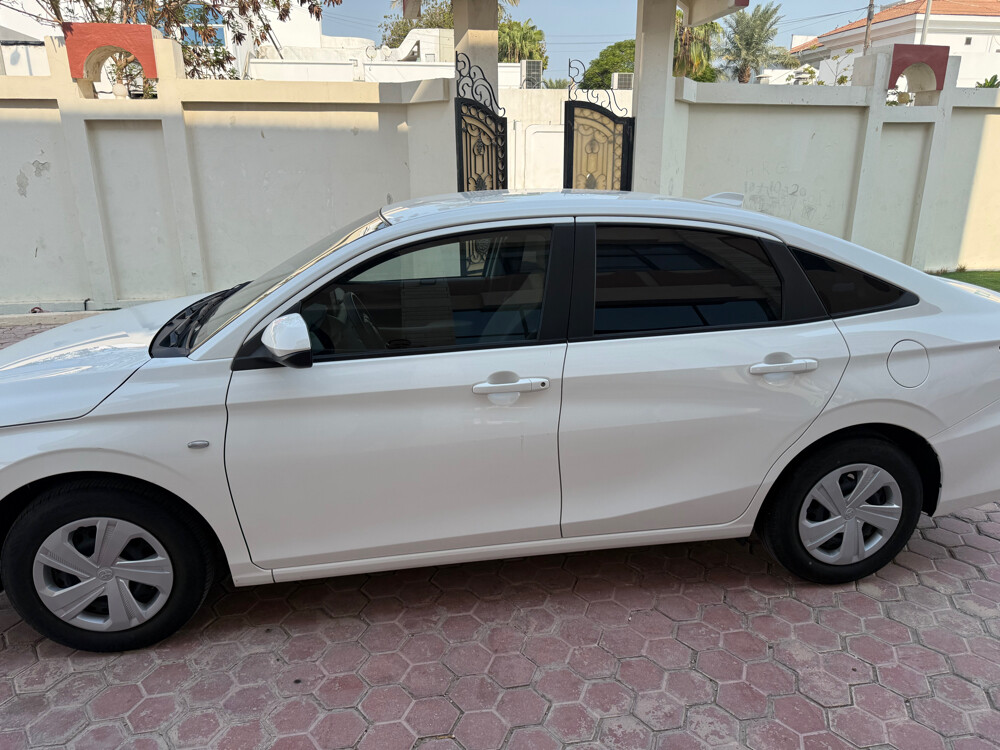 Toyota yaris - 5