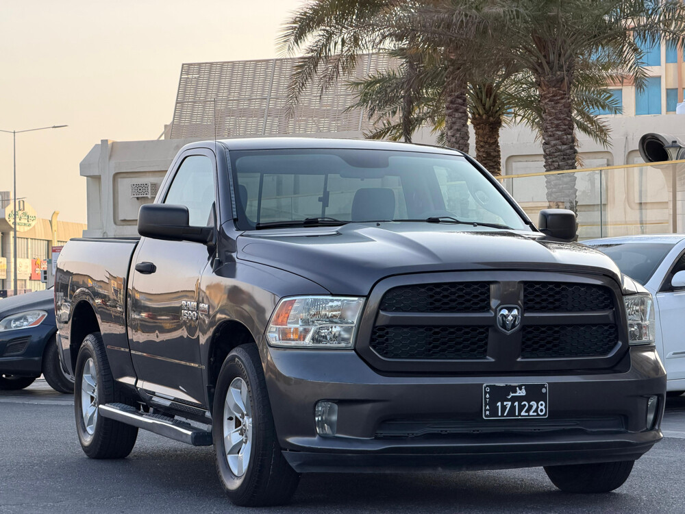 Dodge Ram 2017 low km first owner - 9