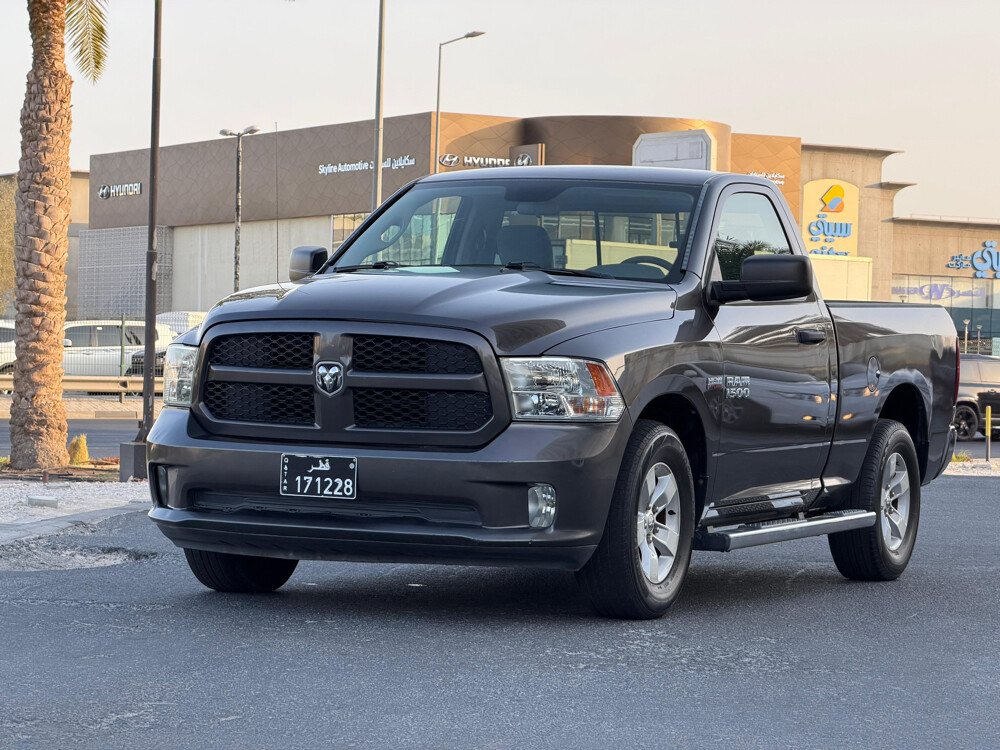Dodge Ram 2017 low km first owner - 4
