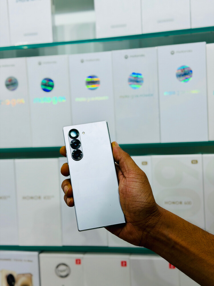 Samsung Galaxy Z Fold 6  - 7