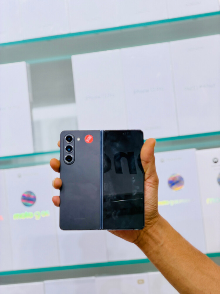 Samsung Galaxy Z Fold 5  - 3